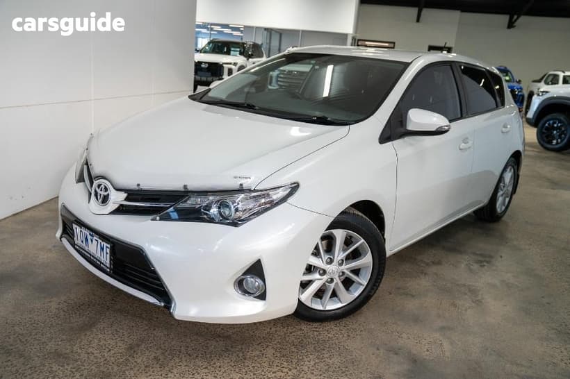 2014 Toyota Corolla Hatchback Ascent Sport