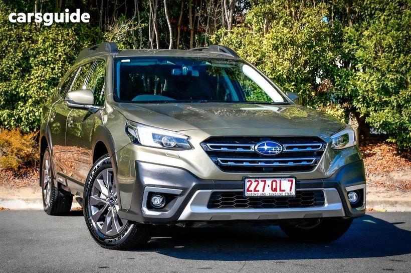 Green 2024 Subaru Outback Wagon Awd