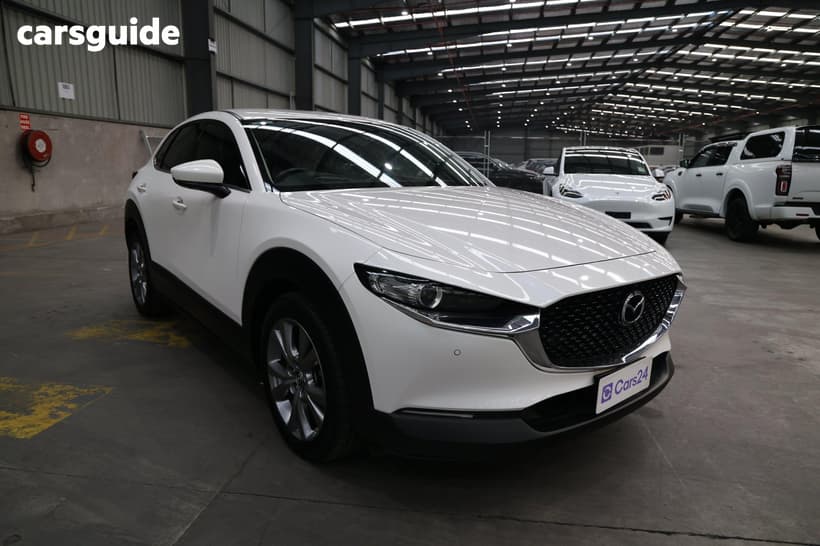 White 2022 Mazda CX-30 Wagon G25 Touring (Awd)