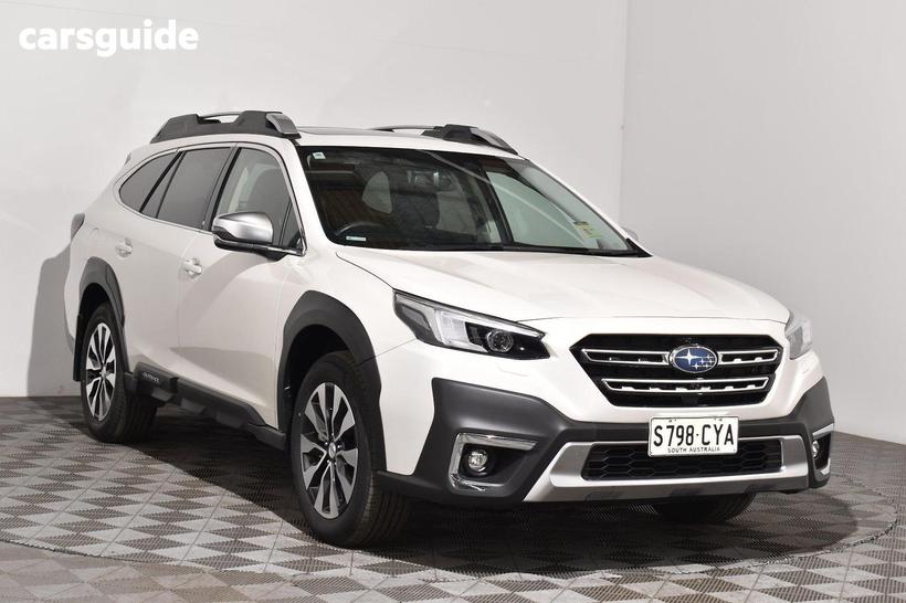 White 2023 Subaru Outback Wagon Awd Touring