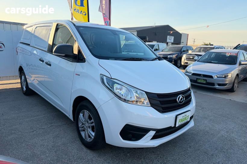 White 2023 LDV G10 Van Barn Door