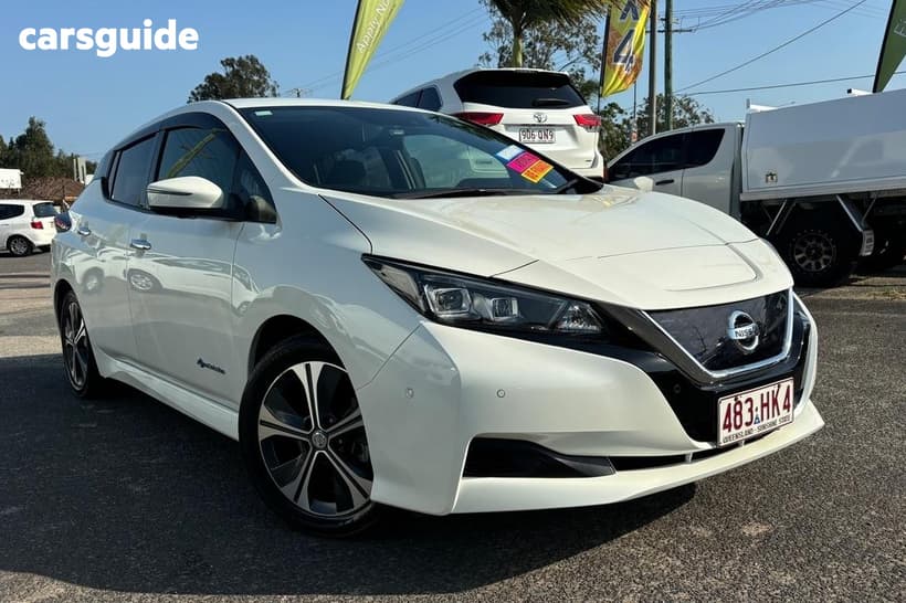 White 2018 Nissan Leaf Hatch G (ELECTRIC)