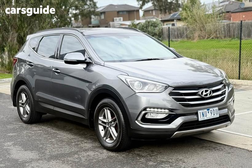 Silver 2015 Hyundai Santa FE Wagon Active (4X4)