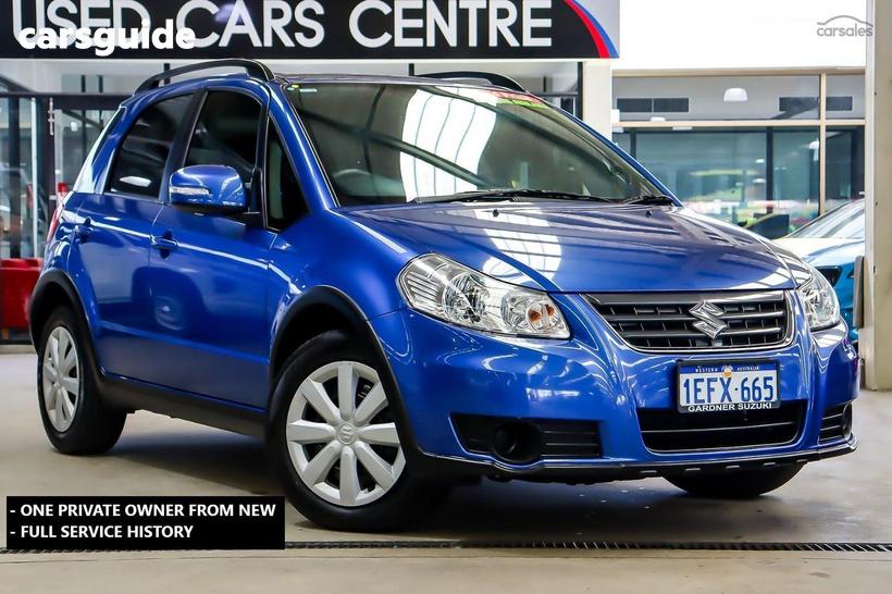 Blue 2013 Suzuki SX4 Hatchback Crossover Navigator