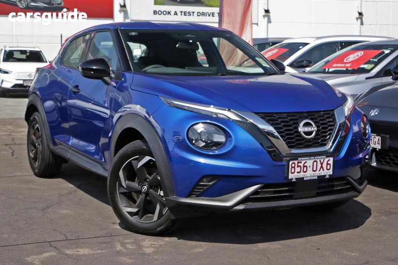 Blue 2024 Nissan Juke Hatchback St+