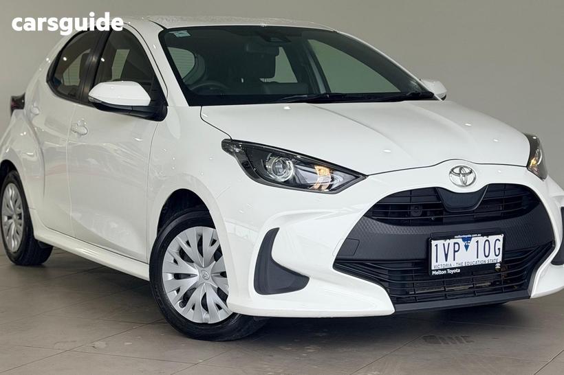 White 2022 Toyota Yaris Hatchback Ascent Sport