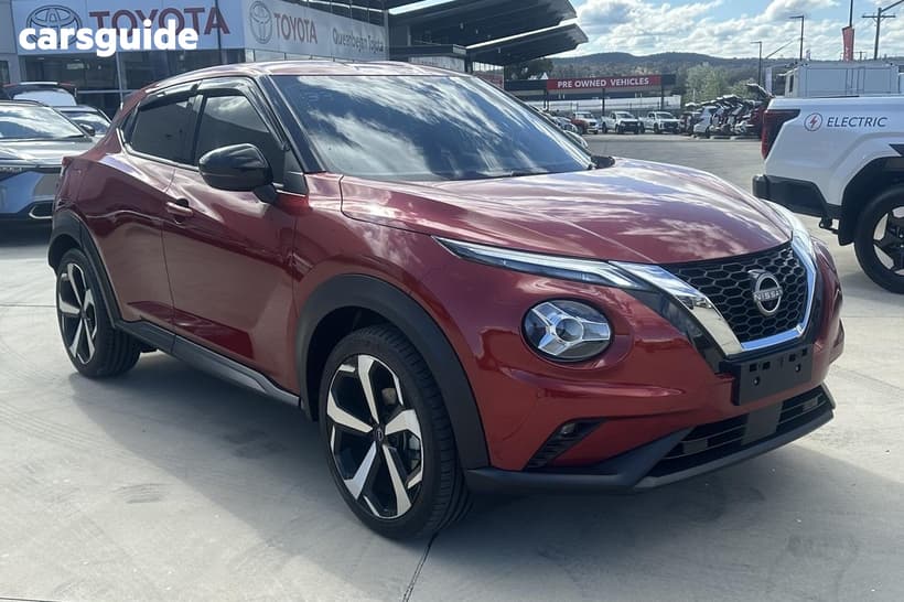Red 2022 Nissan Juke Hatchback St-L