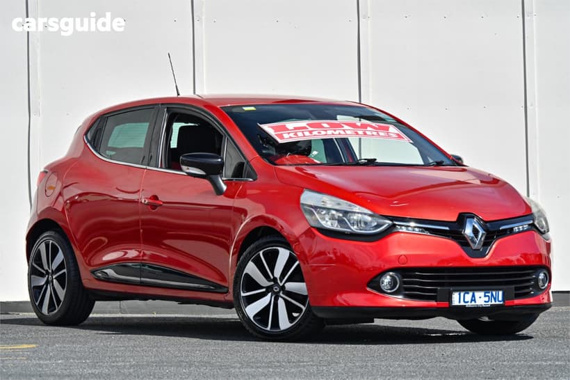 Red 2013 Renault Clio Hatchback Dynamique