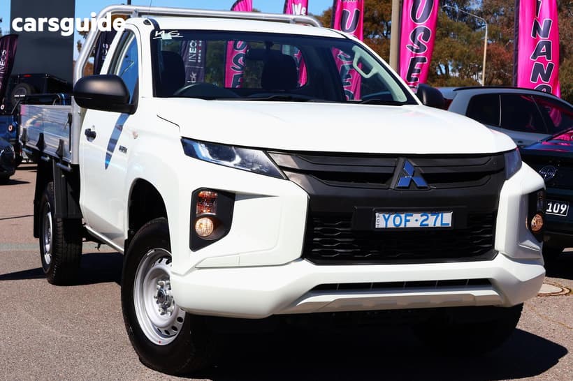 White 2020 Mitsubishi Triton Cab Chassis Glx