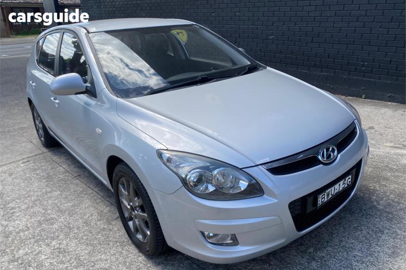 Silver 2011 Hyundai I30 Hatchback Slx