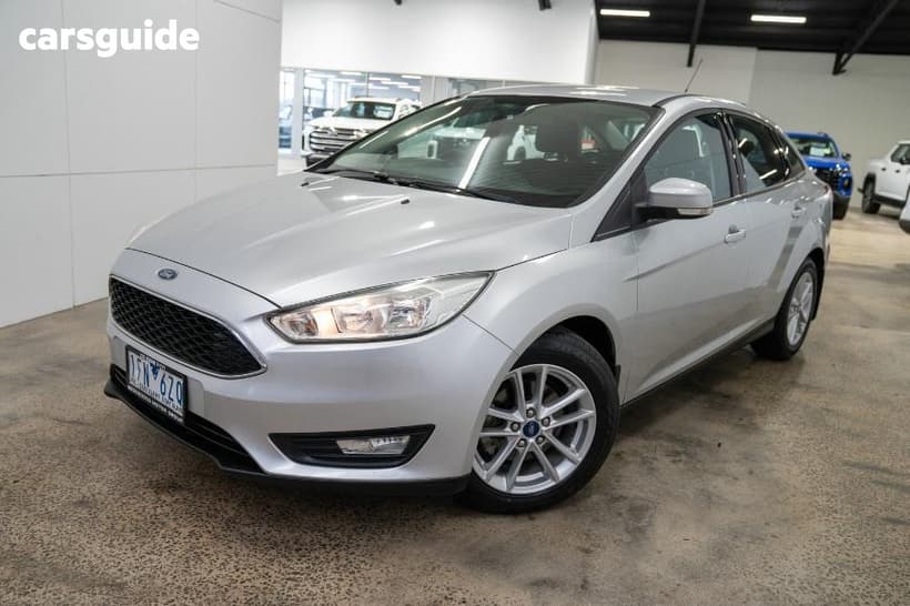 Silver 2015 Ford Focus Sedan Trend