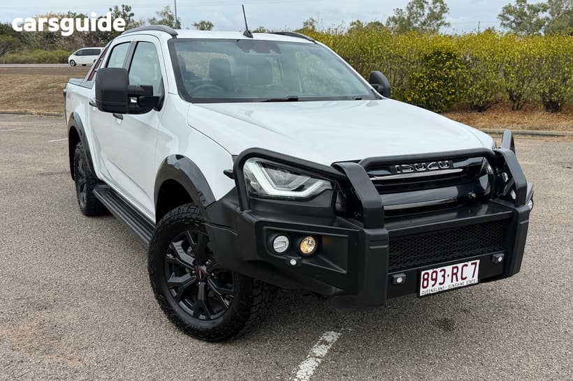 White 2023 Isuzu D-MAX Crew Cab Utility X-Terrain (4X4)
