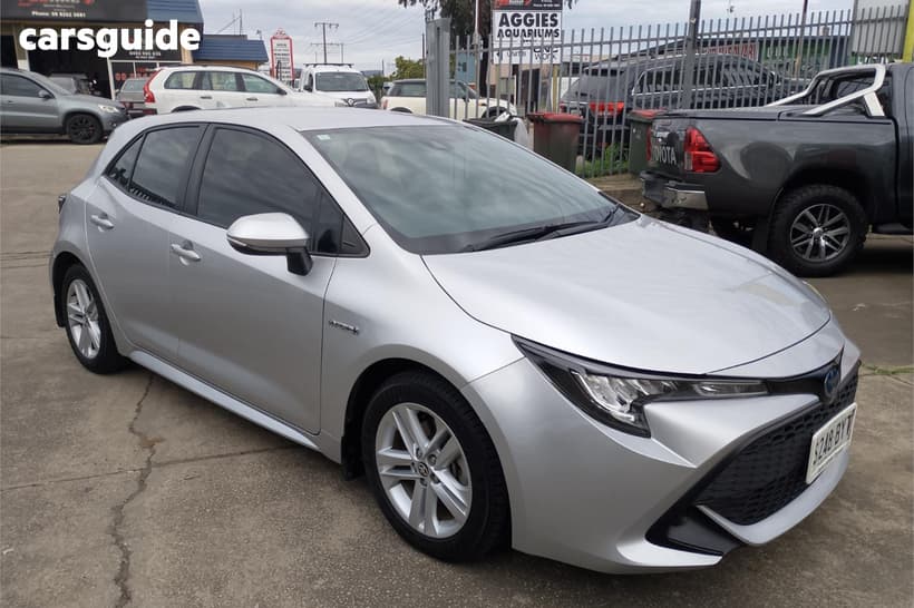 Silver 2018 Toyota Corolla Hatchback Ascent Sport (Hybrid)