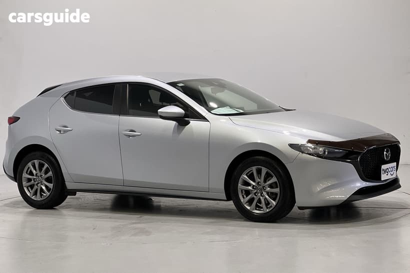 Silver 2022 Mazda 3 Hatchback G20 Pure