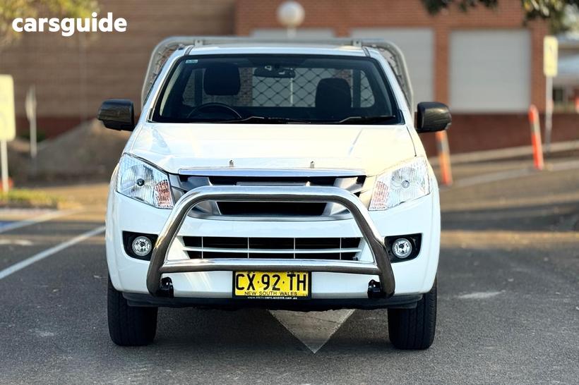 White 2016 Isuzu D-MAX Cab Chassis Sx (4X2)