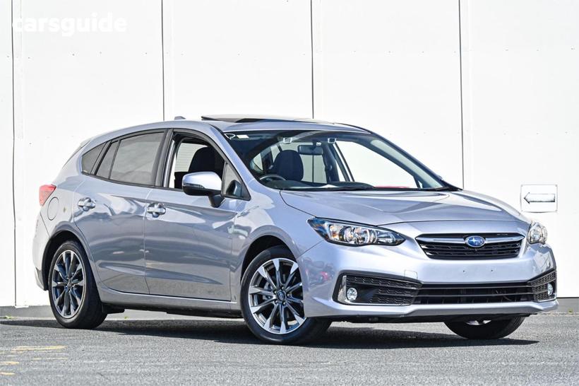 Silver 2022 Subaru Impreza Hatchback 2.0I Premium (Awd)