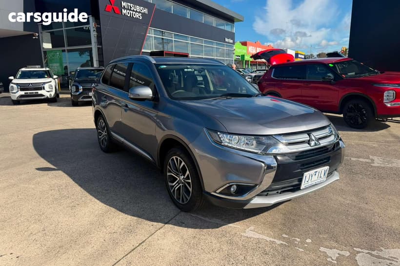 Grey 2017 Mitsubishi Outlander Wagon Ls (4X2)