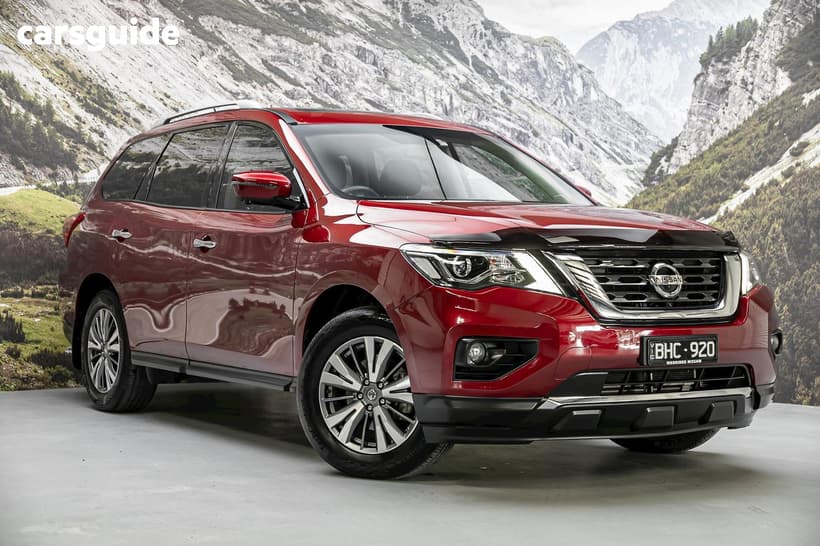 Red 2019 Nissan Pathfinder Wagon St-L (2Wd)