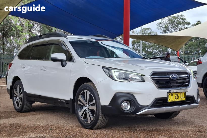 White 2020 Subaru Outback Wagon 2.5I Awd