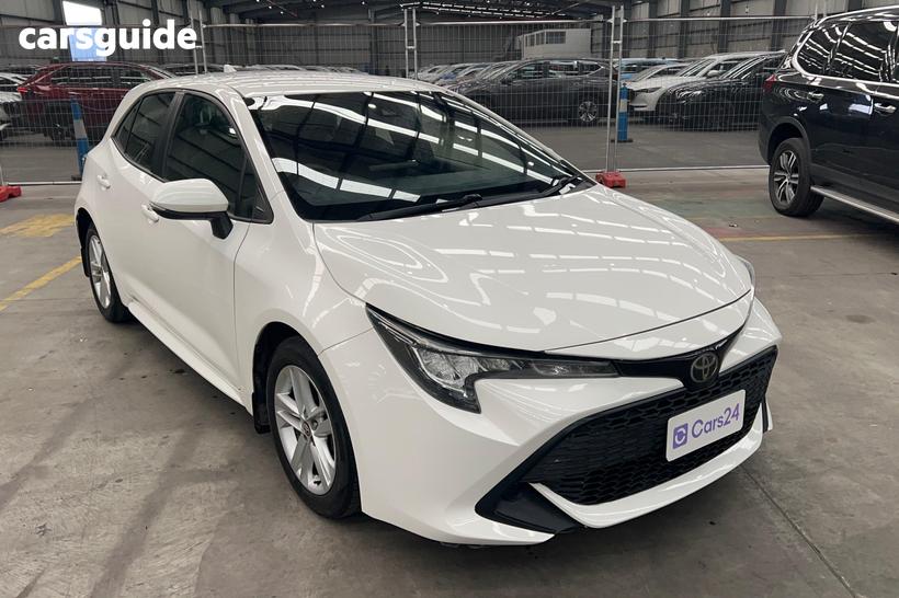 White 2019 Toyota Corolla Hatchback Ascent Sport