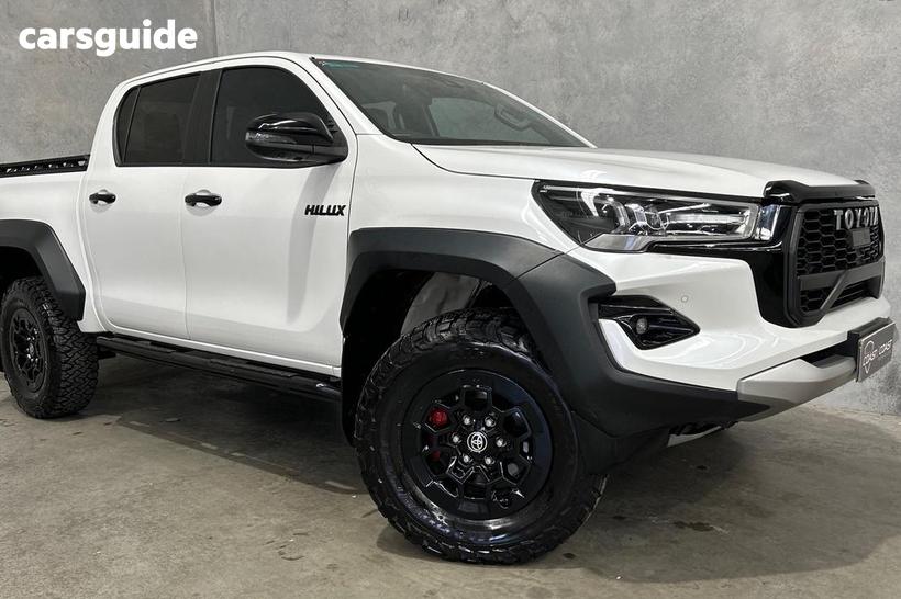 White 2023 Toyota Hilux Double Cab Pick Up Gr-Sport Two-Tone (4X4)