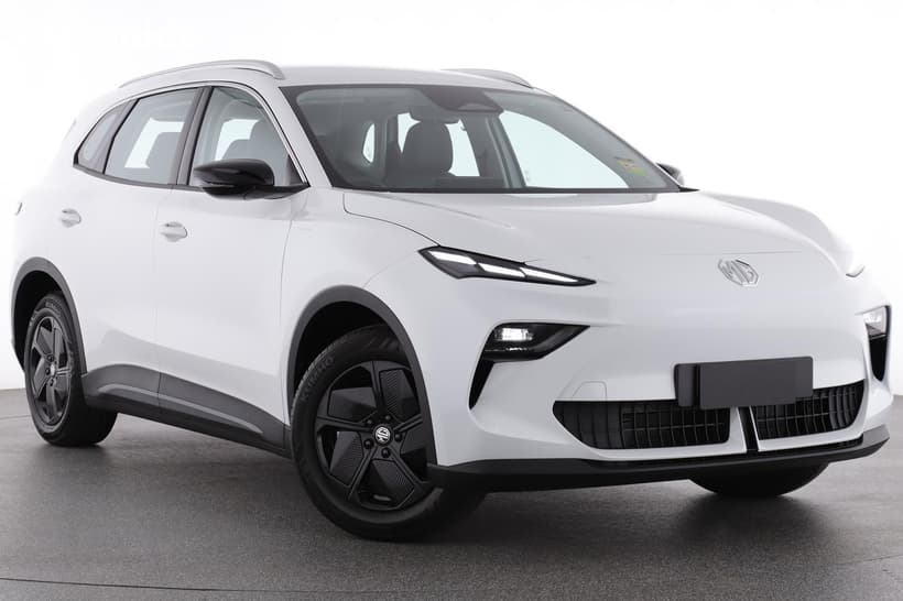 White 2026 MG MGS5 EV SUV ESSENCE 4WD