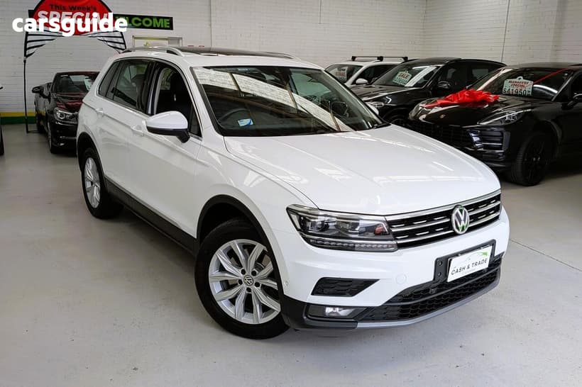 White 2018 Volkswagen Tiguan Wagon 132 Tsi Comfortline