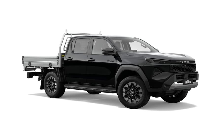 2026 Toyota Hilux Double Cab Chassis Sr5 48V + Prem. Interior (4X4)