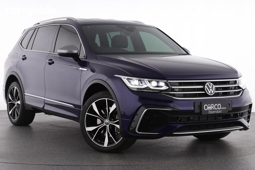 Blue 2024 Volkswagen Tiguan Wagon 162Tsi R-Line