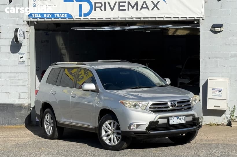 Silver 2011 Toyota Kluger Wagon Kx-S (4X4)