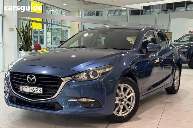 Blue 2017 Mazda 3 Hatchback Maxx