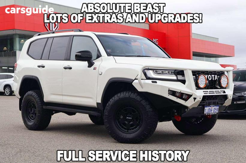 White 2024 Toyota Landcruiser Wagon Lc300 Gr-S (4X4)