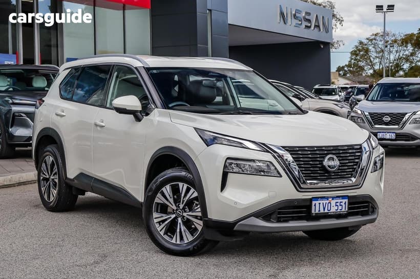 White 2025 Nissan X-Trail Wagon St-L (4Wd)