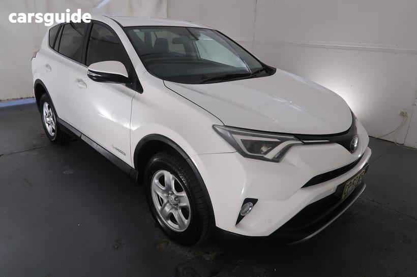 White 2018 Toyota RAV4 Wagon Gx (4X4)