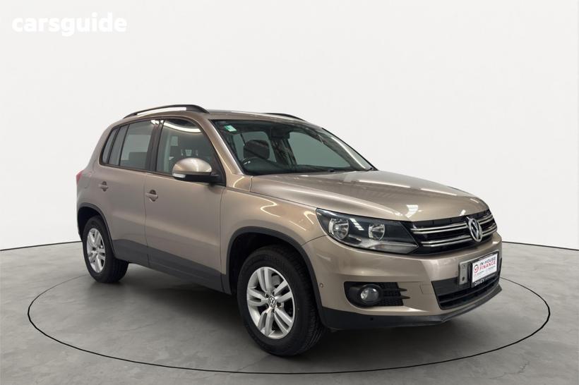 Gold 2012 Volkswagen Tiguan Wagon 132 Tsi (4X4)
