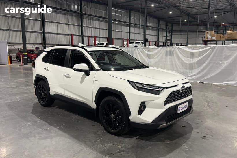 White 2025 Toyota RAV4 SUV