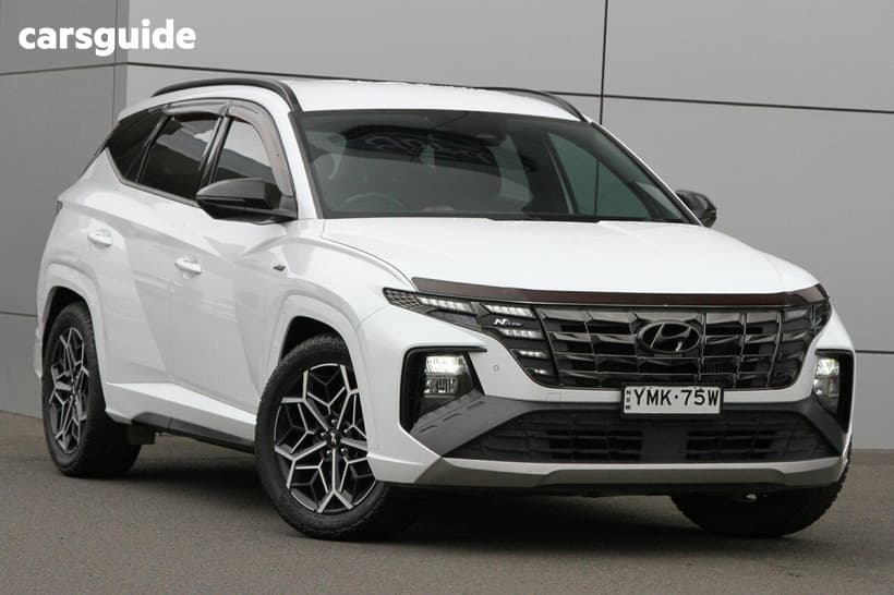 White 2022 Hyundai Tucson Wagon Elite (Awd)