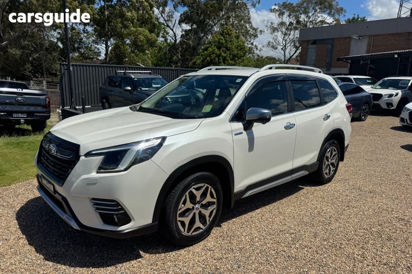 White 2024 Subaru Forester Wagon Hybrid L (Awd)