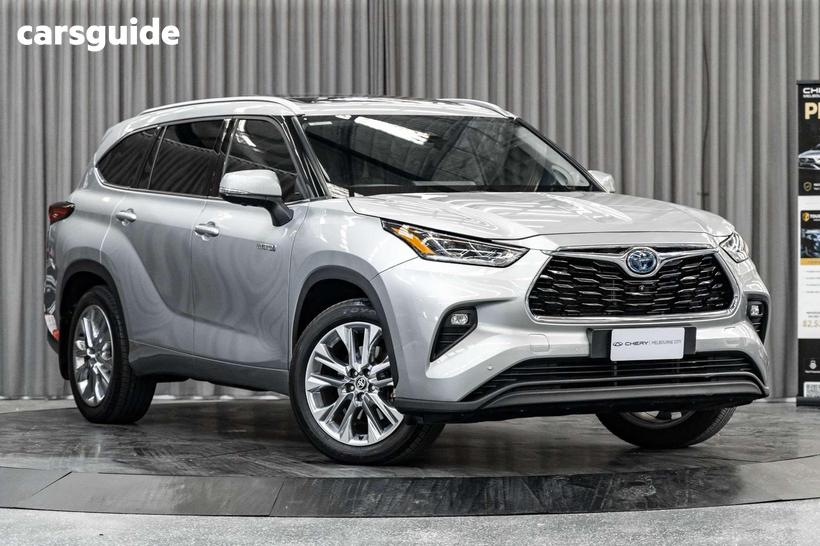 Silver 2024 Toyota Kluger Wagon Grande Hybrid Awd