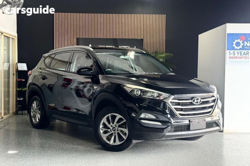 Black 2016 Hyundai Tucson SUV ACTIVE