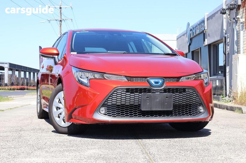 Red 2020 Toyota Corolla SUV TOURING (HYBRID) -