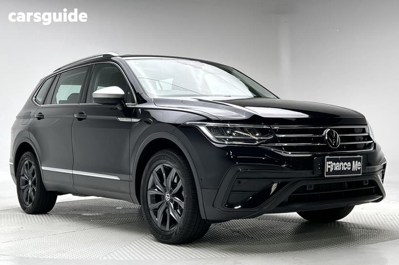 Black 2022 Volkswagen Tiguan Wagon Allspace 132Tsi Life