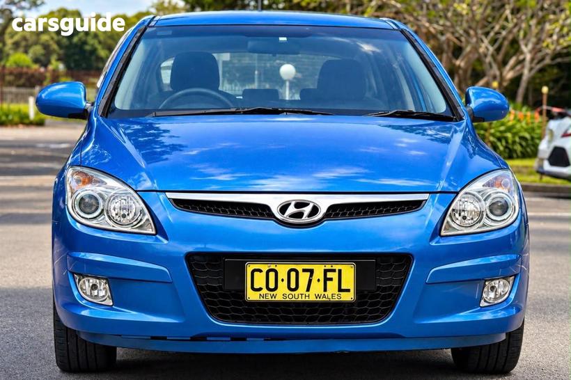Blue 2010 Hyundai I30 Hatchback Slx 1.6 Crdi